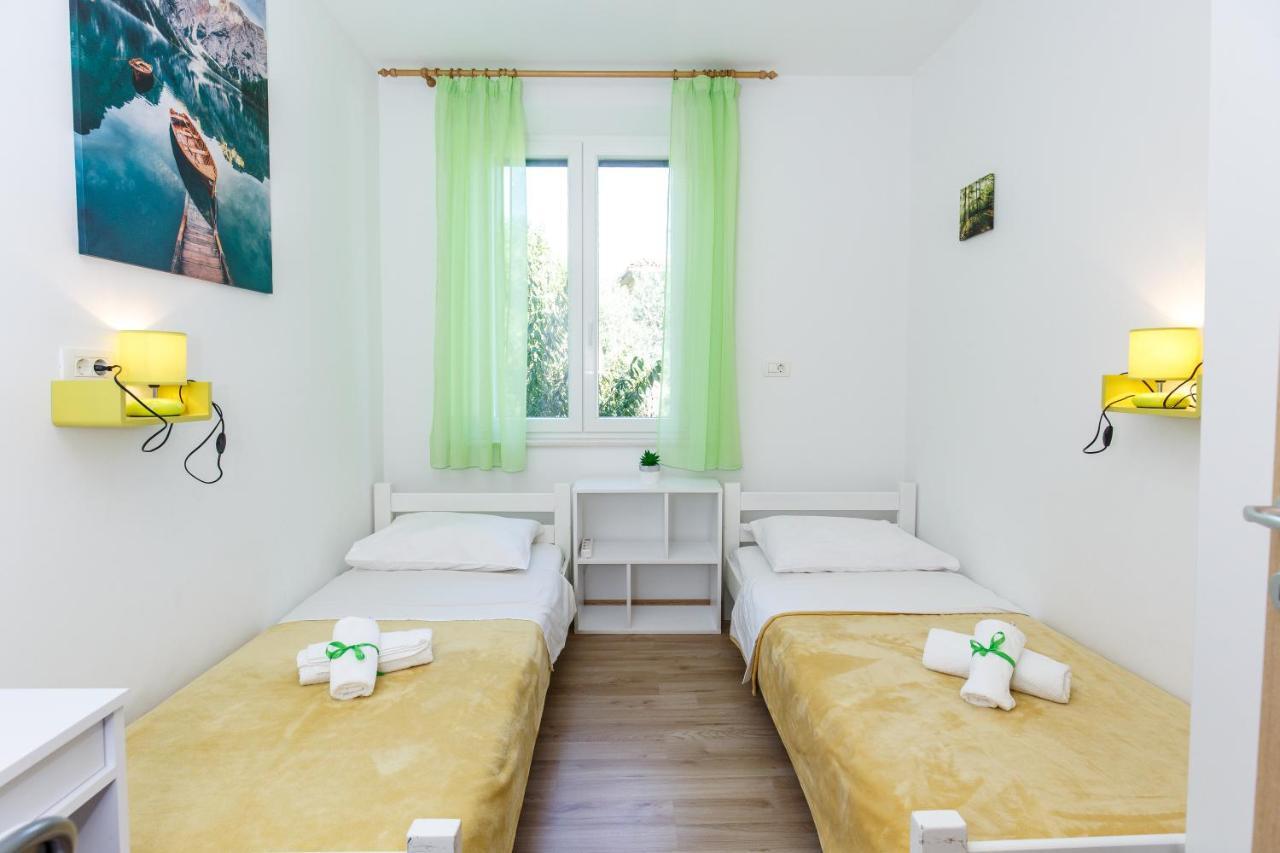 Apartment Green Forest スプリト エクステリア 写真
